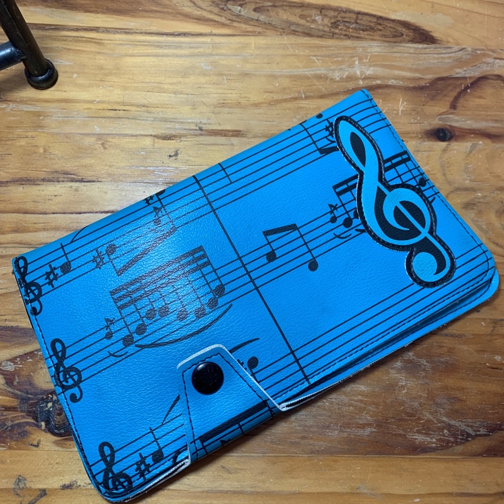 Paul Frank Music Wallet
